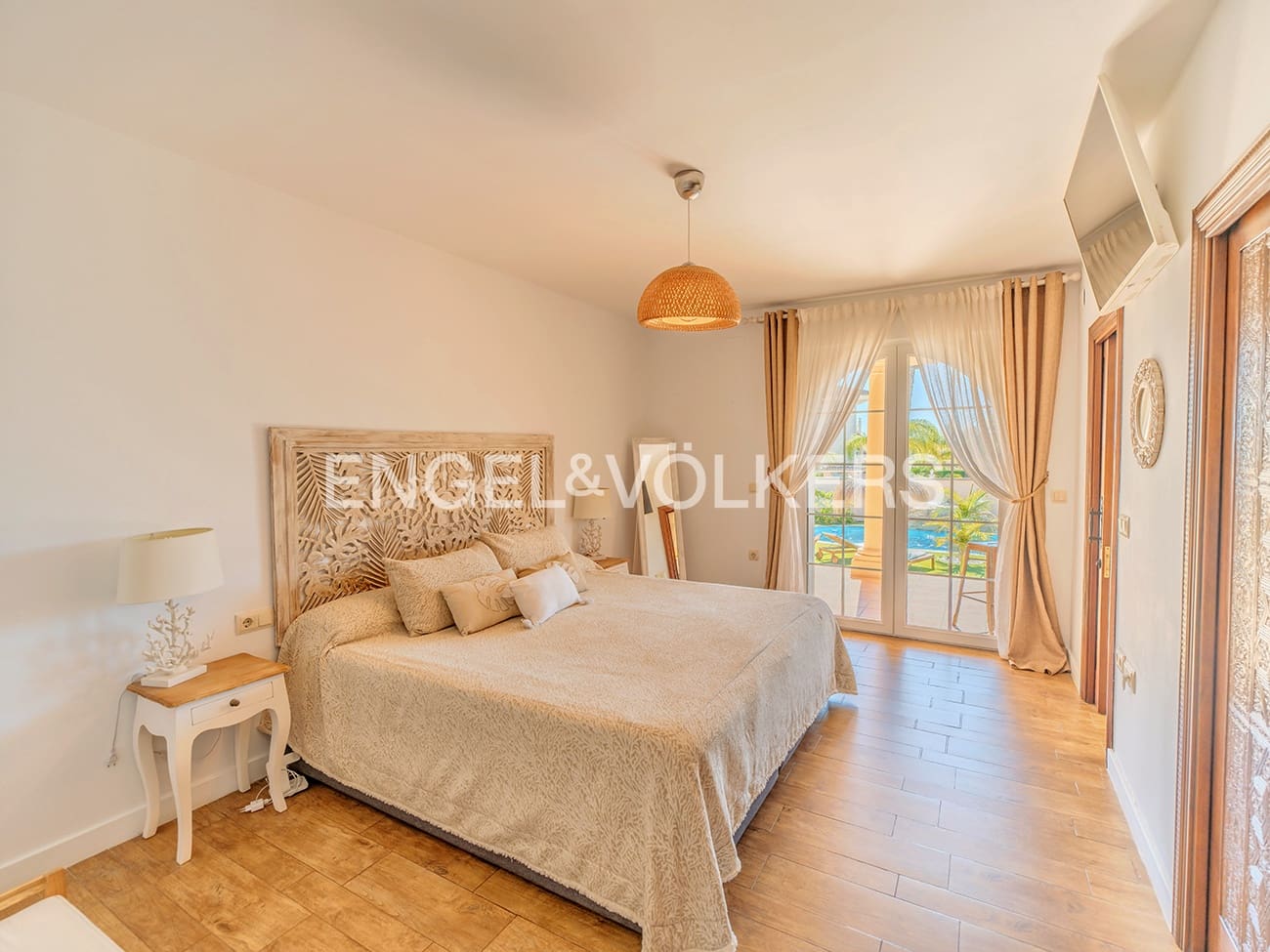 4 bedroom Villa for sale in San Vicente / Sant Vicent del Raspeig with pool garage - € 1,065,000 (Ref: 9777214)