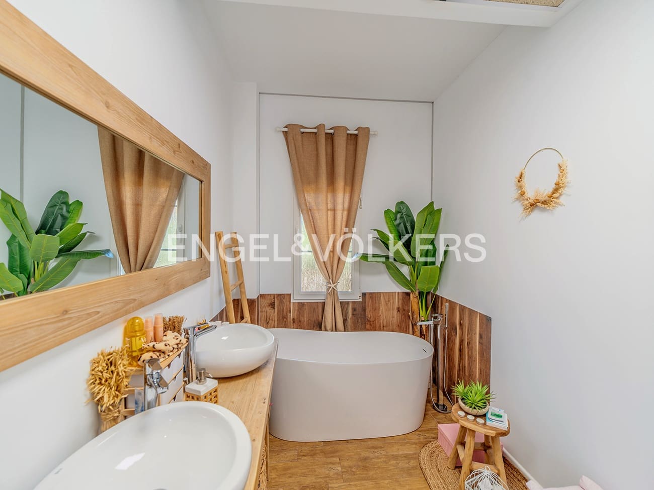 4 bedroom Villa for sale in San Vicente / Sant Vicent del Raspeig with pool garage - € 1,065,000 (Ref: 9777214)