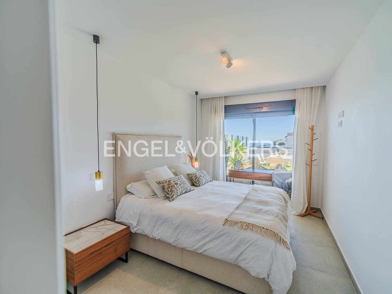 2 slaapkamer Appartement te koop in Gran Alacant met zwembad garage - € 419.000 (Ref: 9781297)