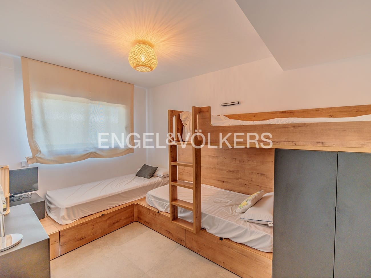 2 slaapkamer Appartement te koop in Gran Alacant met zwembad garage - € 419.000 (Ref: 9781297)