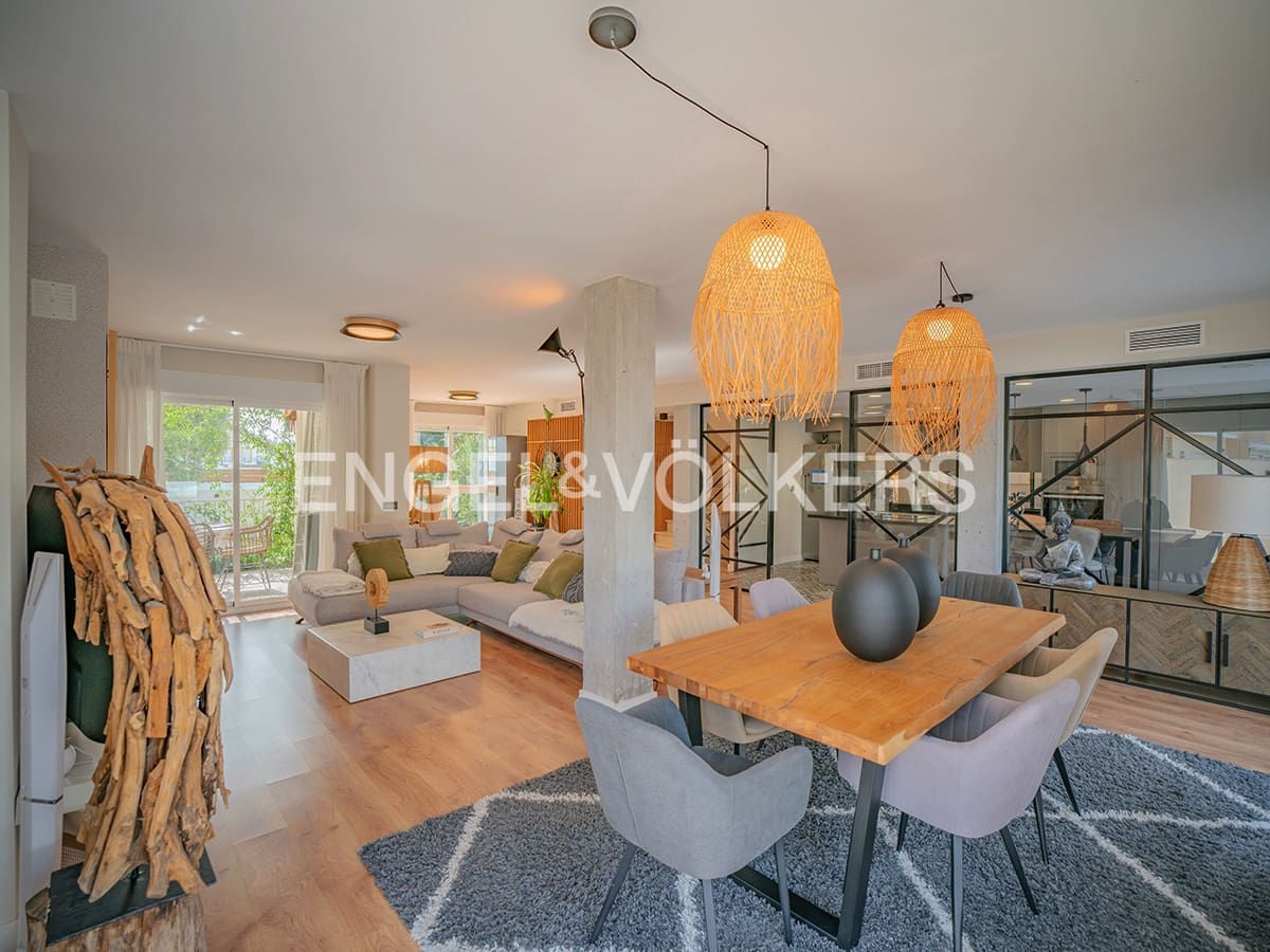 4 soveværelse Villa til salg i San Juan de Alicante / Sant Joan d'Alacant med swimmingpool garage - € 1.065.000 (Ref: 9793241)