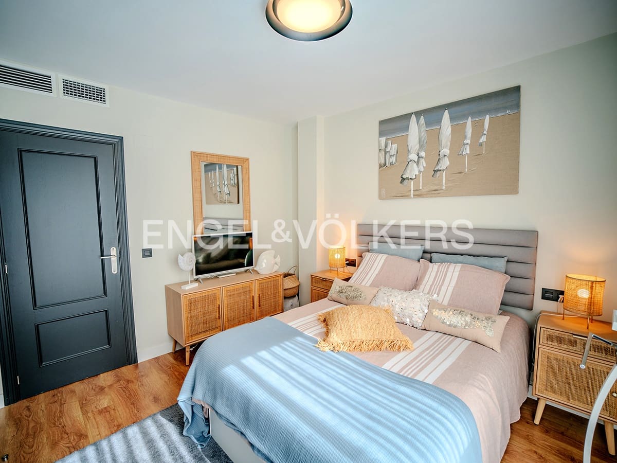 4 soveværelse Villa til salg i San Juan de Alicante / Sant Joan d'Alacant med swimmingpool garage - € 1.065.000 (Ref: 9793241)