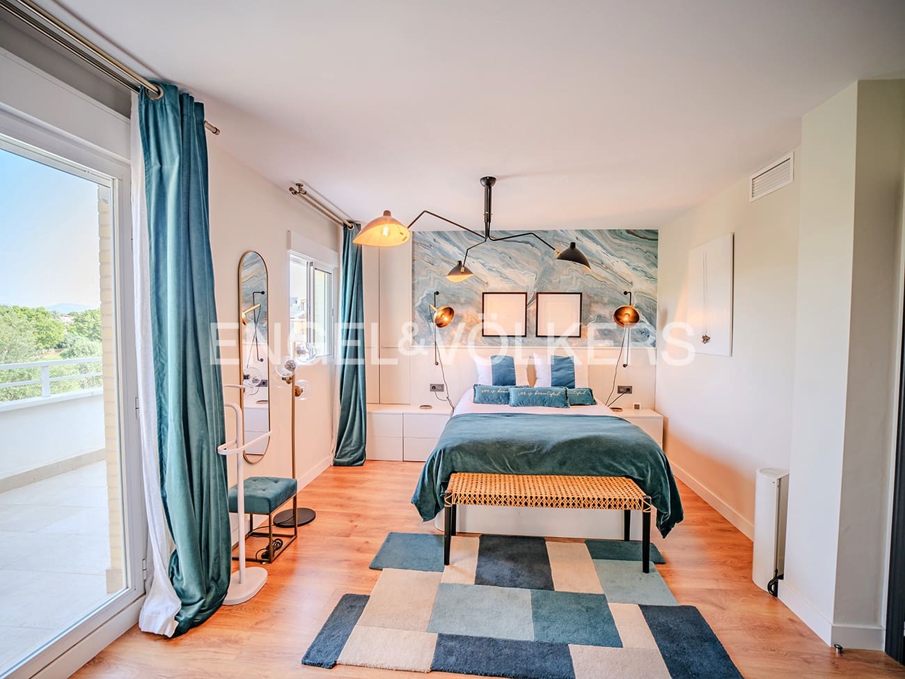 4 soveværelse Villa til salg i San Juan de Alicante / Sant Joan d'Alacant med swimmingpool garage - € 1.065.000 (Ref: 9793241)