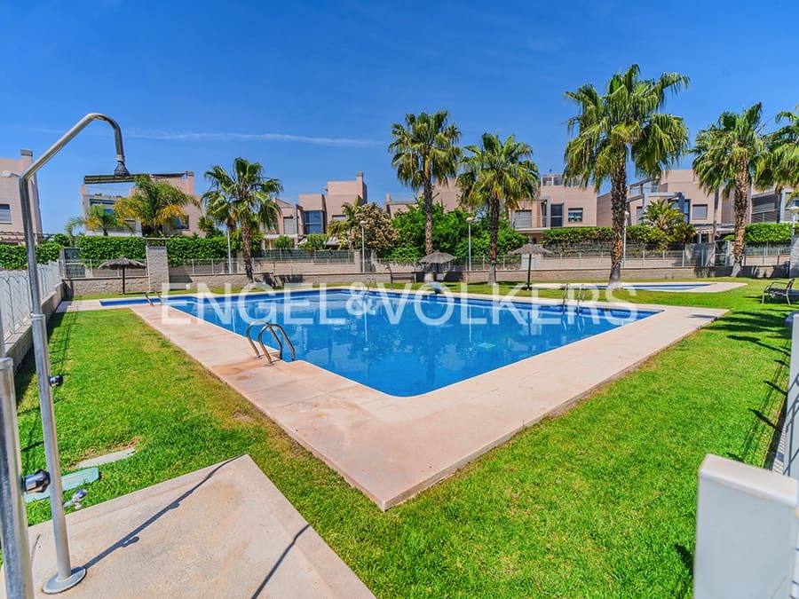 4 camera da letto Villa in vendita in Muchamiel / Mutxamel con piscina garage - 680.000 € (Rif: 9793629)