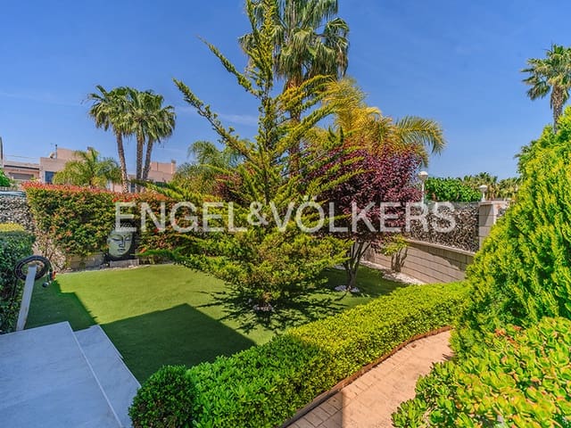 4 camera da letto Villa in vendita in Muchamiel / Mutxamel con piscina garage - 680.000 € (Rif: 9793629)