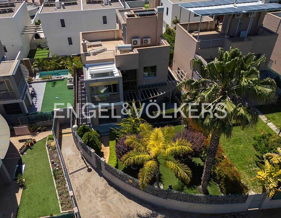 4 camera da letto Villa in vendita in Muchamiel / Mutxamel con piscina garage - 680.000 € (Rif: 9793629)