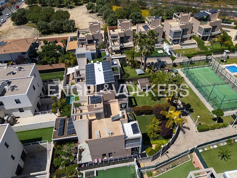 4 camera da letto Villa in vendita in Muchamiel / Mutxamel con piscina garage - 680.000 € (Rif: 9793629)