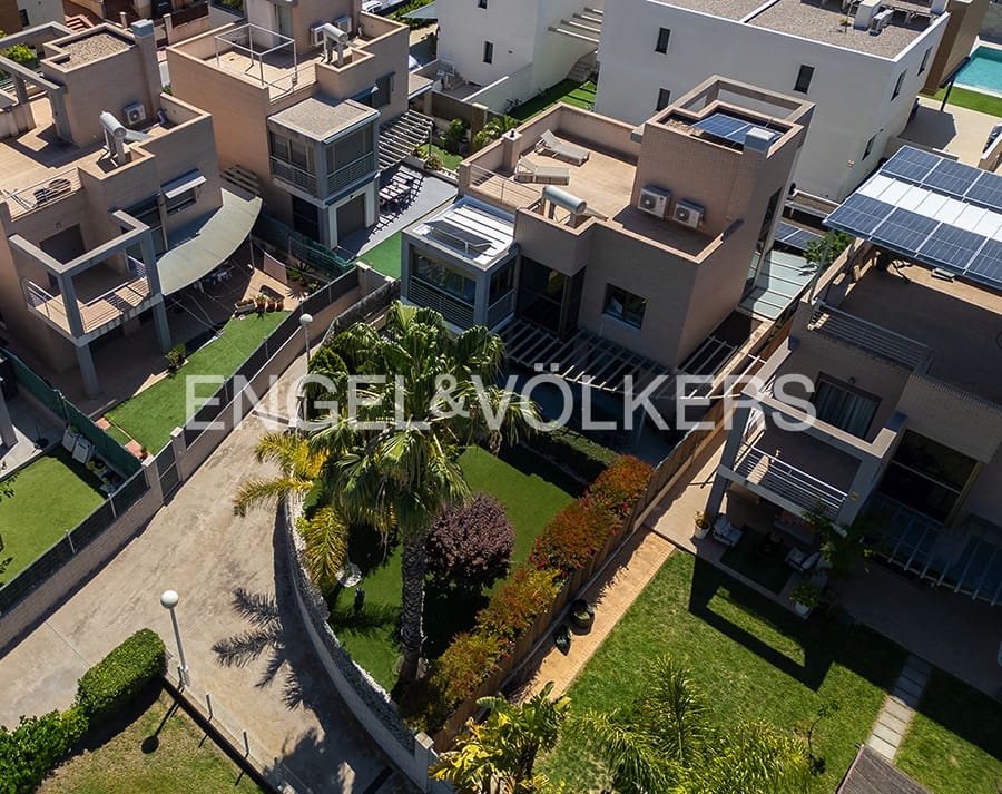 4 camera da letto Villa in vendita in Muchamiel / Mutxamel con piscina garage - 680.000 € (Rif: 9793629)