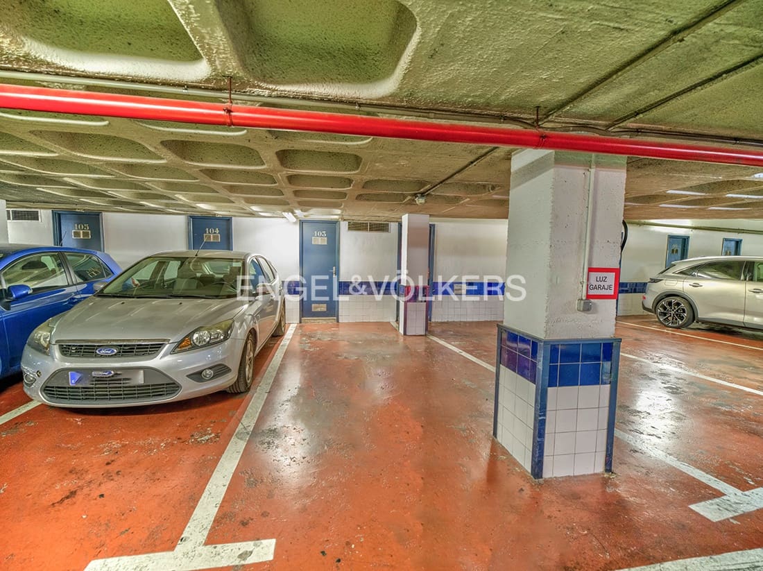 4 slaapkamer Appartement te koop in Alicante stad met garage - € 920.000 (Ref: 9798284)