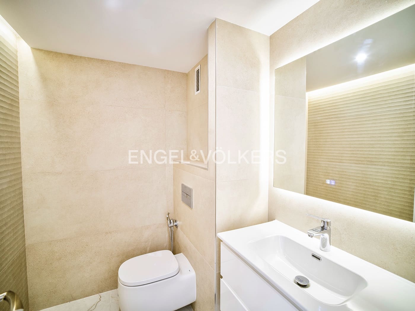 4 slaapkamer Appartement te koop in Alicante stad met garage - € 920.000 (Ref: 9798284)