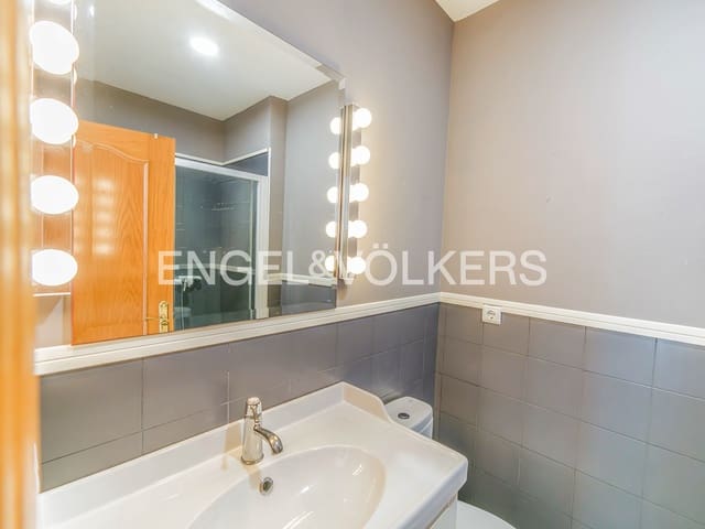 2 chambre Appartement à vendre à Alicante ville - 270 000 € (Ref: 9803715)