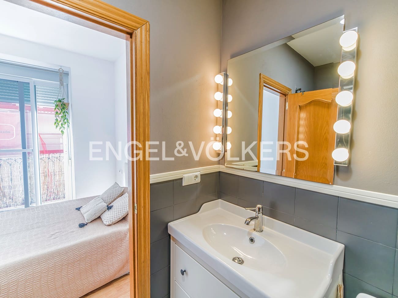 2 sypialnia Apartament na sprzedaż w Miasto Alicante / Alacant - 270 000 € (Ref: 9803715)