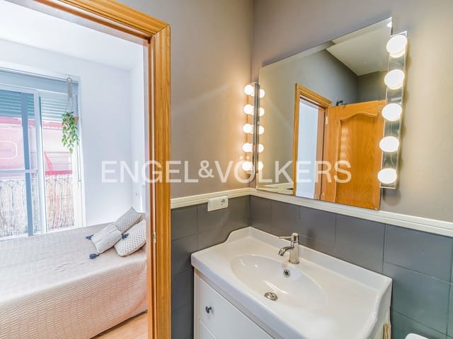 2 chambre Appartement à vendre à Alicante ville - 270 000 € (Ref: 9803715)