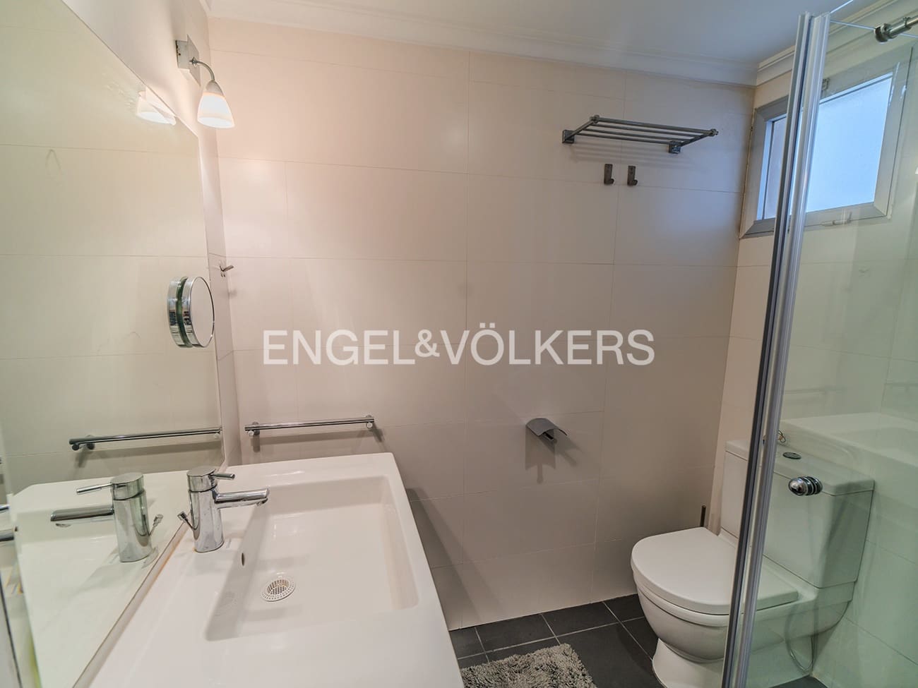 3 quarto Penthouse para venda em Playa de San Juan com piscina garagem - 649 000 € (Ref: 9810454)