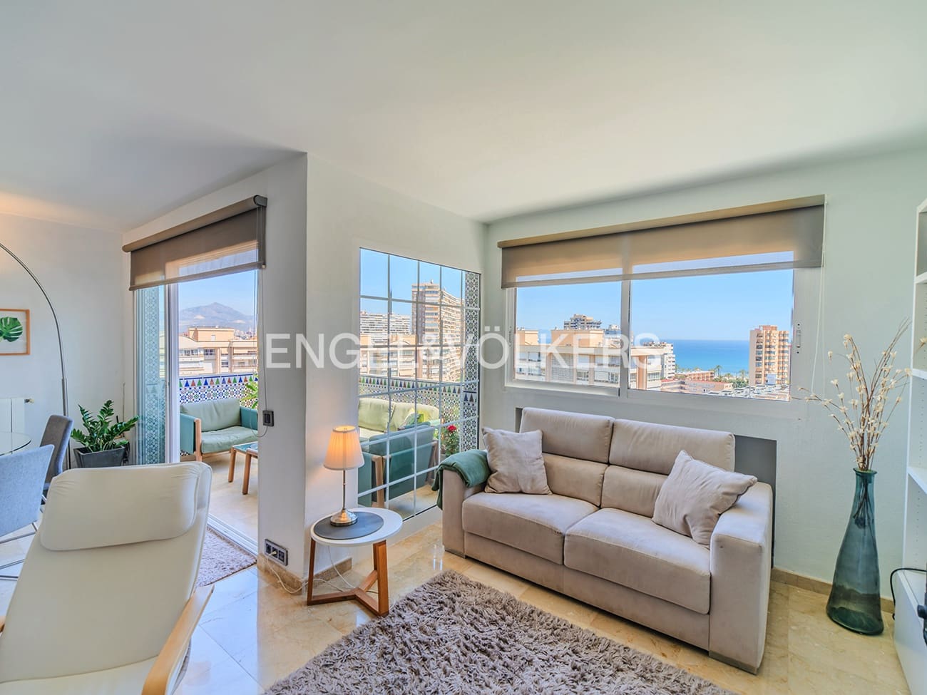 3 quarto Penthouse para venda em Playa de San Juan com piscina garagem - 649 000 € (Ref: 9810454)