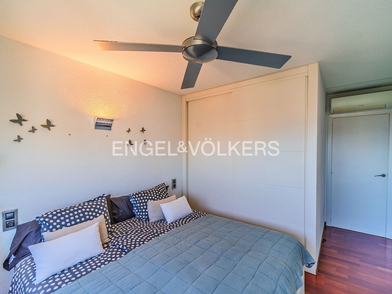 3 quarto Penthouse para venda em Playa de San Juan com piscina garagem - 649 000 € (Ref: 9810454)