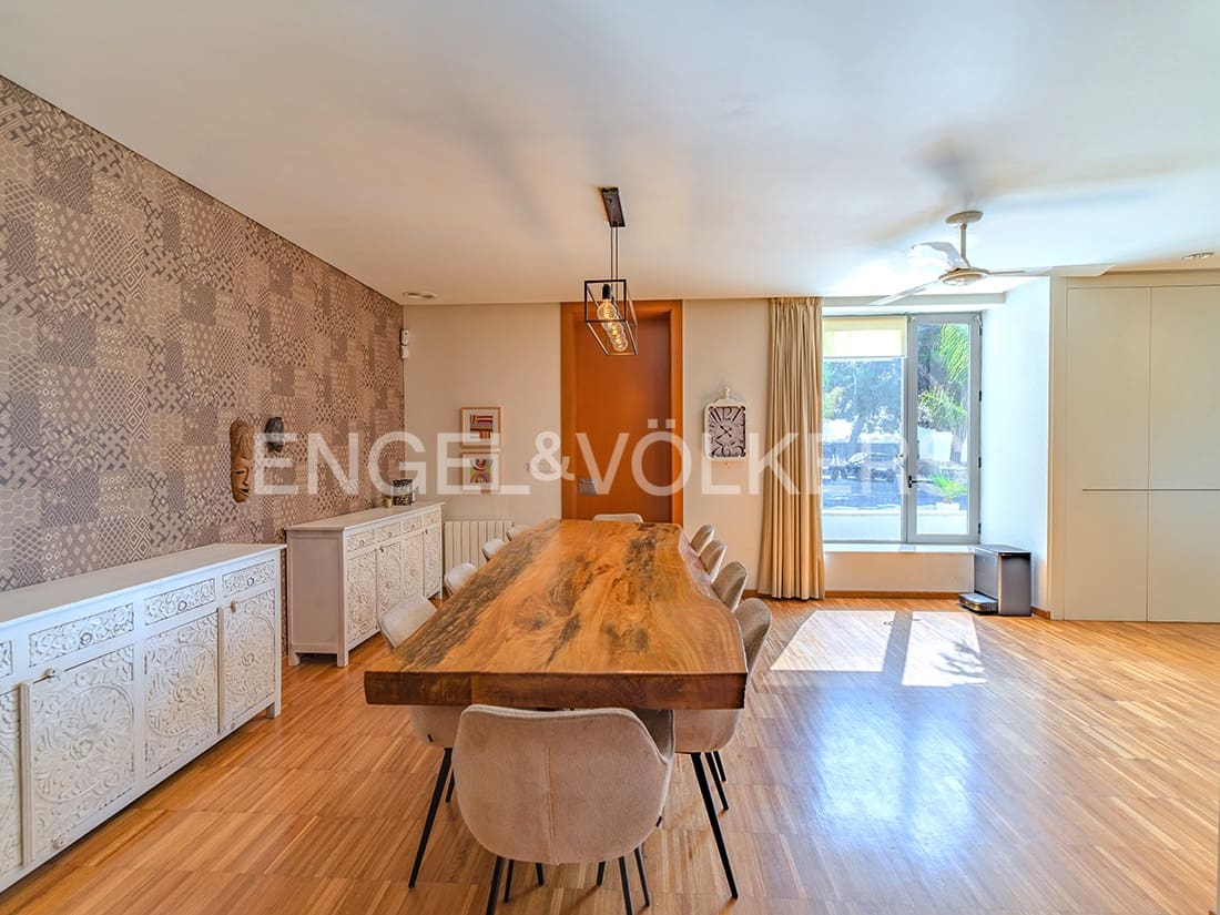 5 bedroom Villa for sale in Elche / Elx with pool garage - € 995,000 (Ref: 9827469)