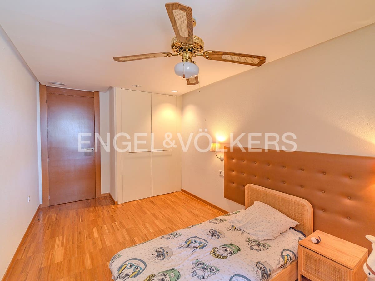 5 bedroom Villa for sale in Elche / Elx with pool garage - € 995,000 (Ref: 9827469)