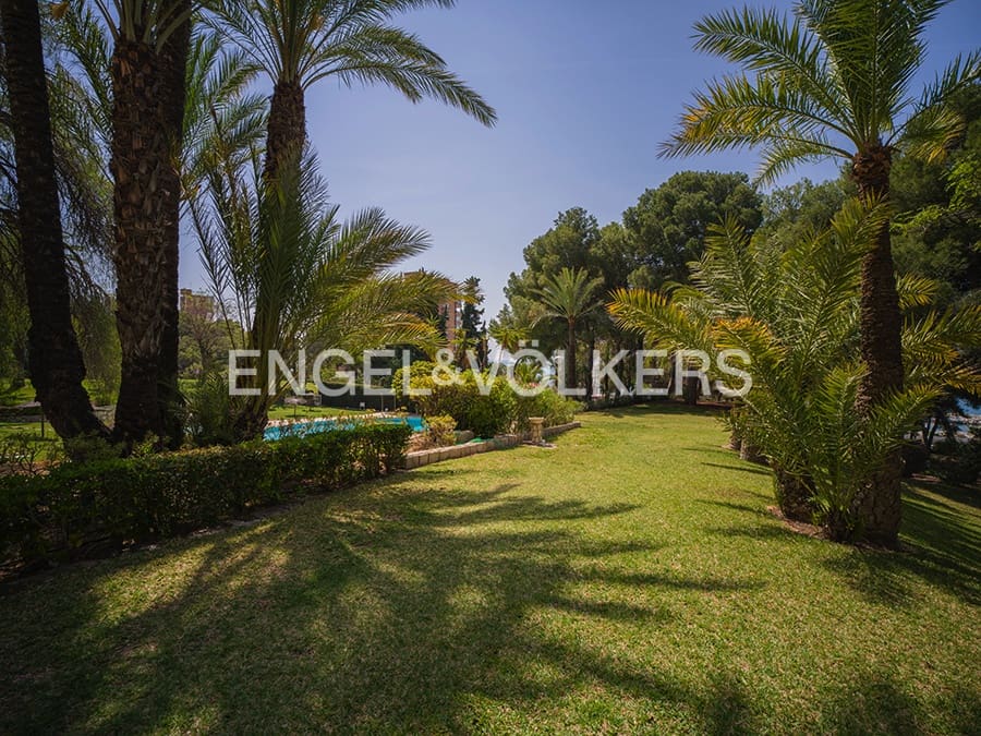 3 soveværelse Lejlighed til salg i Alicante by med swimmingpool - € 580.000 (Ref: 9830333)