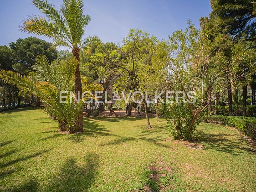 3 soveværelse Lejlighed til salg i Alicante by med swimmingpool - € 580.000 (Ref: 9830333)