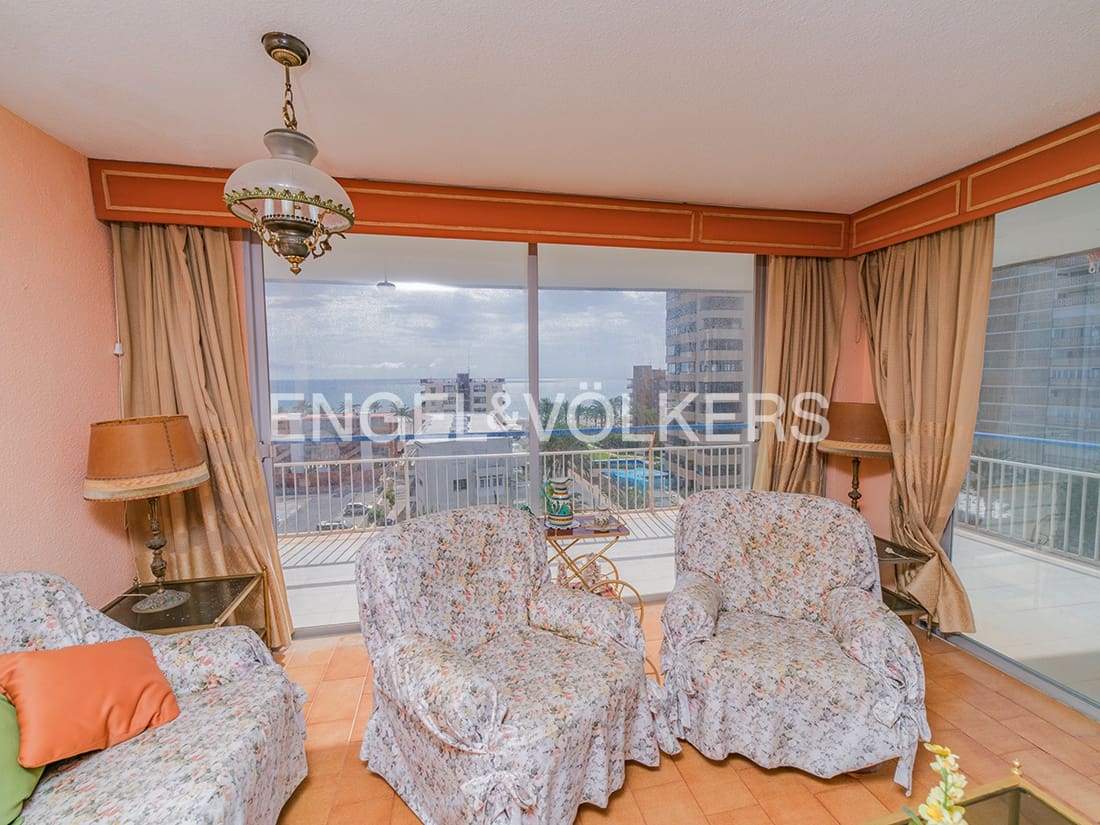 3 bedroom Apartment for sale in Playa de San Juan with pool garage - € 585,000 (Ref: 9834725)