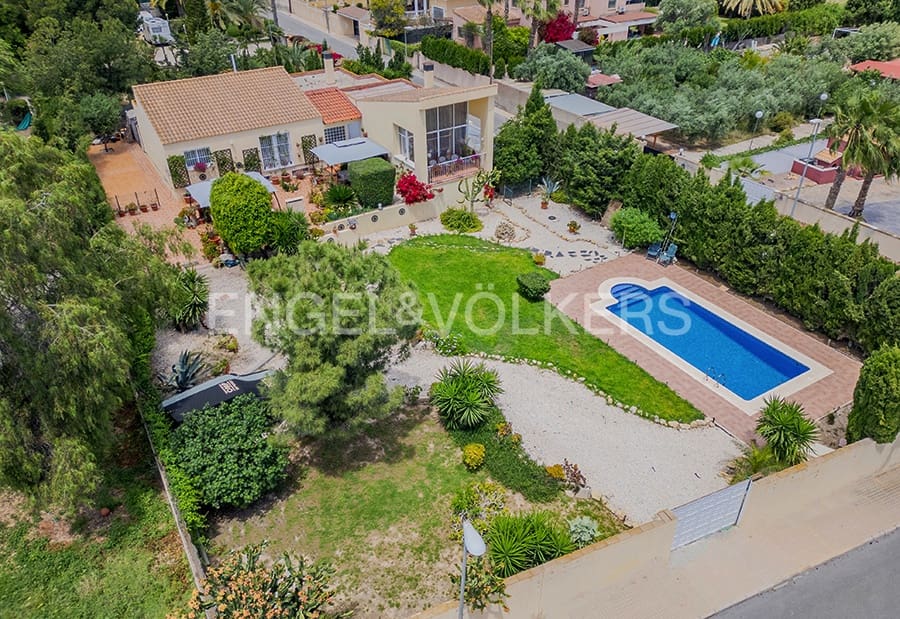 3 bedroom Villa for sale in Muchamiel / Mutxamel with pool garage - € 625,000 (Ref: 9839723)
