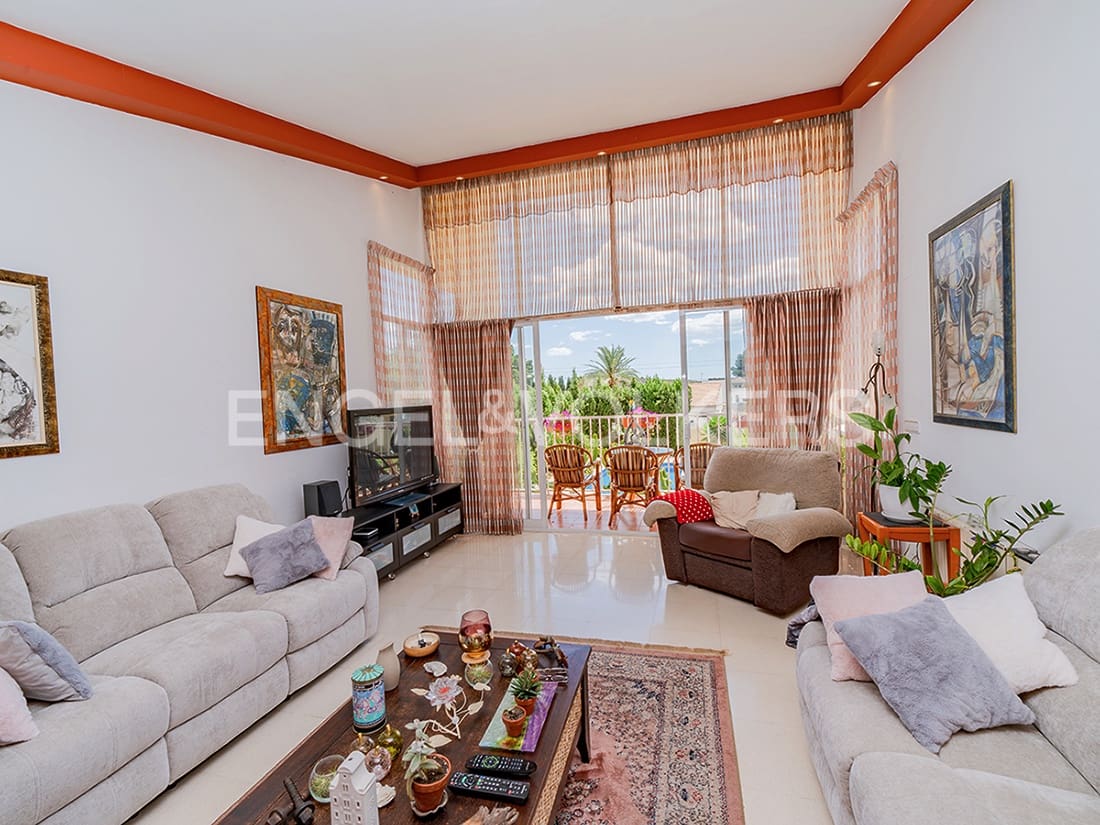3 bedroom Villa for sale in Muchamiel / Mutxamel with pool garage - € 625,000 (Ref: 9839723)