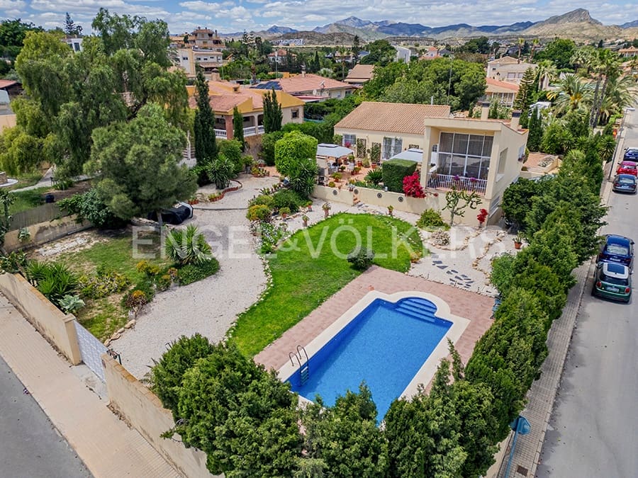 3 bedroom Villa for sale in Muchamiel / Mutxamel with pool garage - € 625,000 (Ref: 9839723)