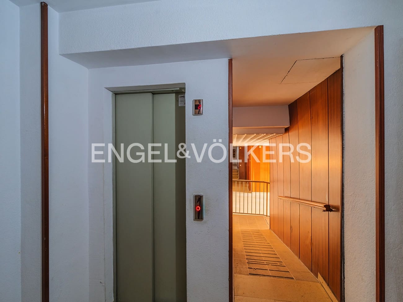 Lejlighed til salg i Alicante by - € 320.000 (Ref: 9841393)