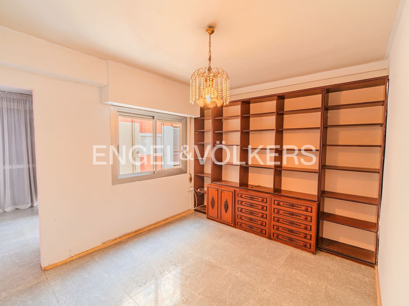 Lejlighed til salg i Alicante by - € 320.000 (Ref: 9841393)