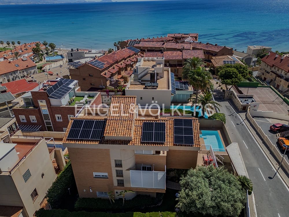6 bedroom Villa for sale in Cabo de las Huertas with pool garage - € 2,175,000 (Ref: 9841795)