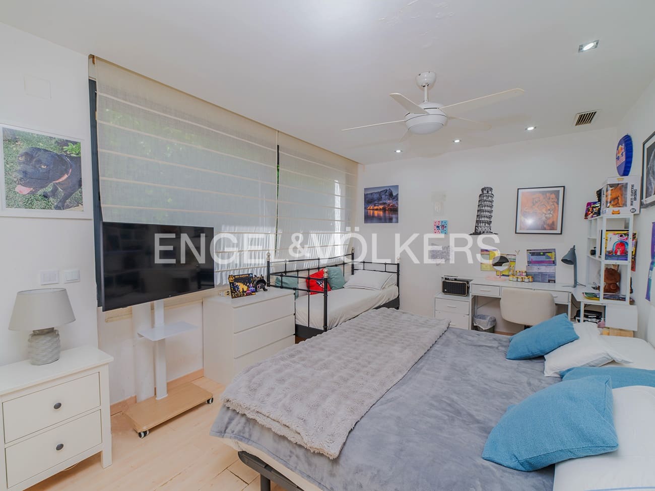 5 bedroom Villa for sale in Cabo de las Huertas with pool garage - € 3,500,000 (Ref: 9850025)