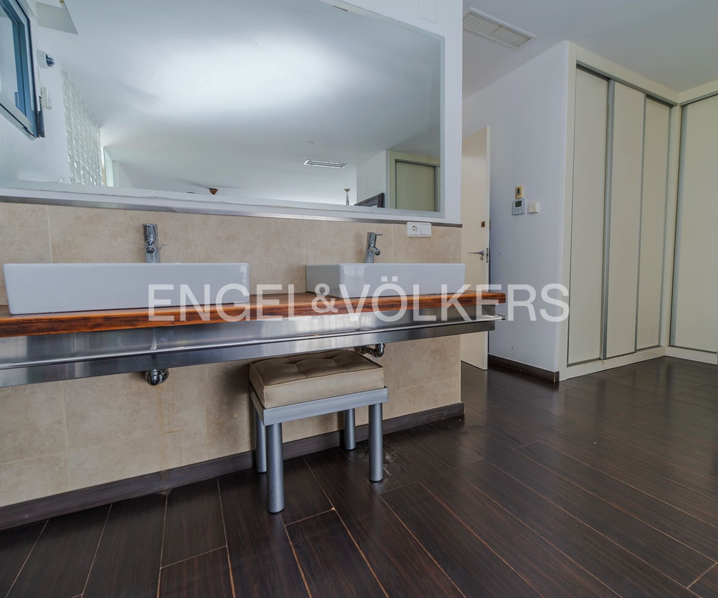 5 bedroom Villa for sale in Cabo de las Huertas with pool garage - € 3,500,000 (Ref: 9850025)