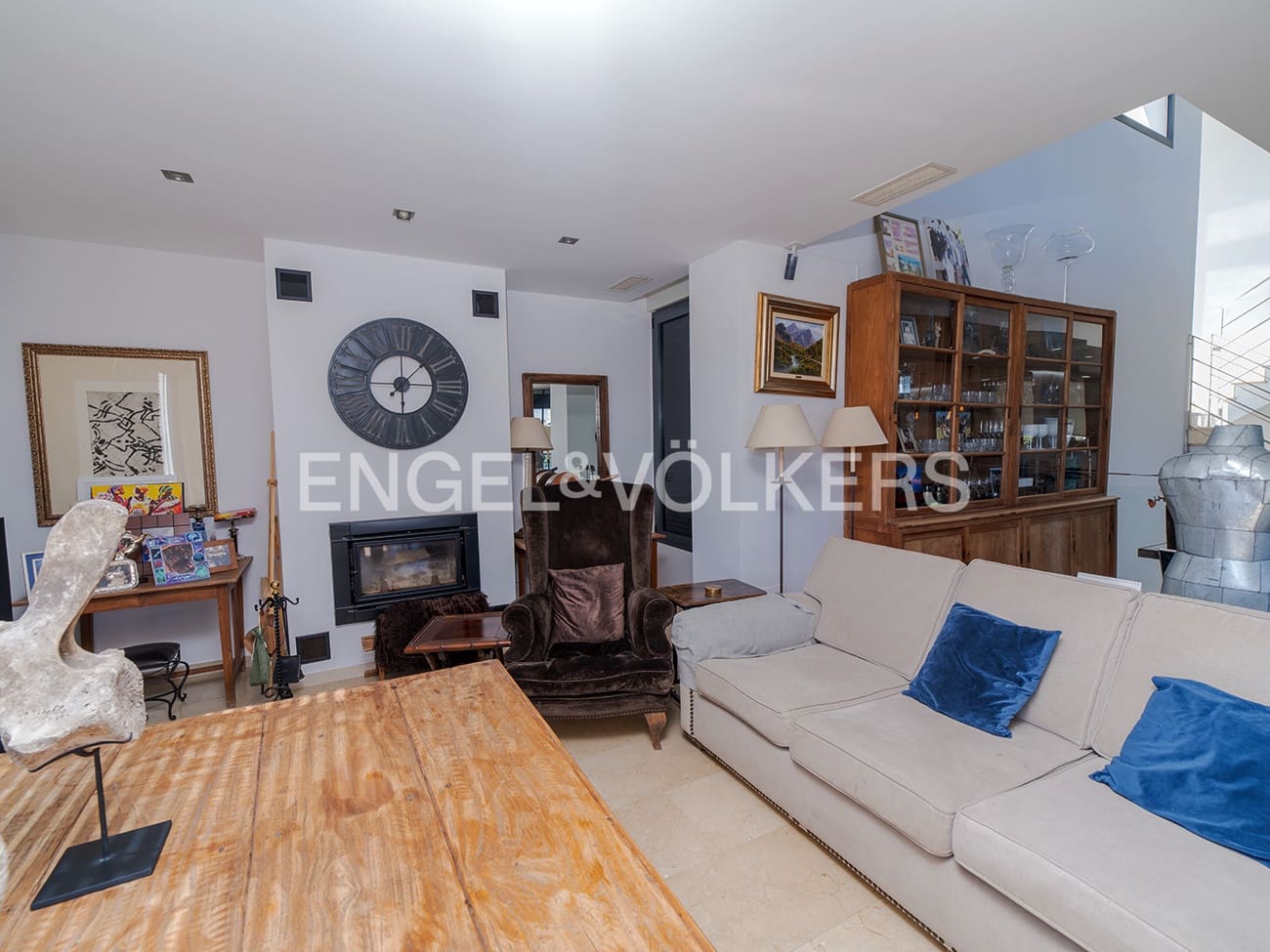 5 bedroom Villa for sale in Cabo de las Huertas with pool garage - € 3,500,000 (Ref: 9850025)