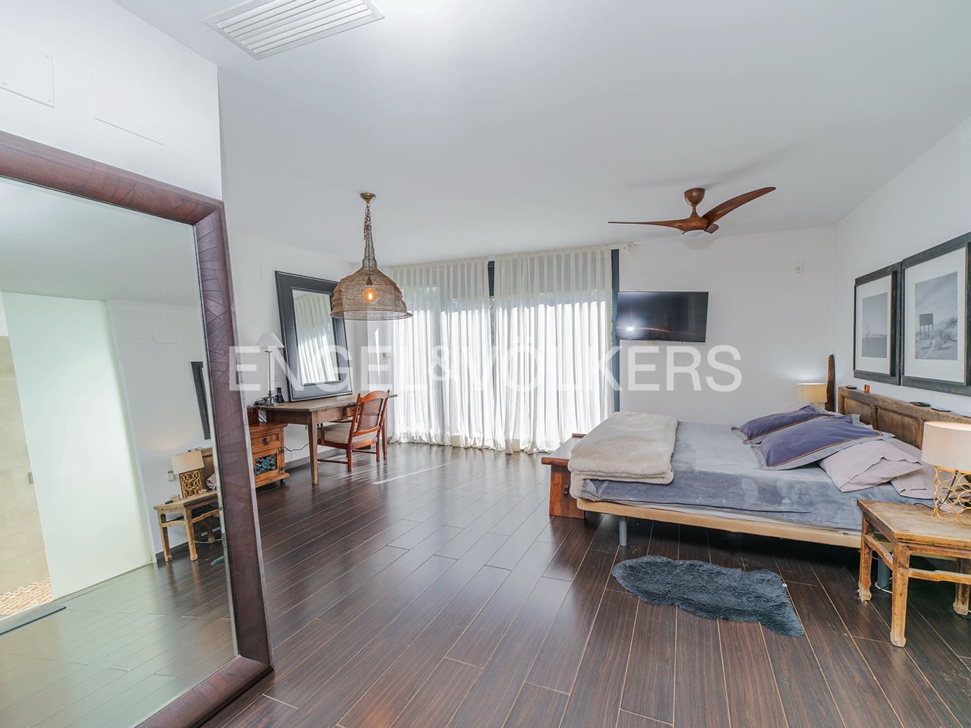 5 bedroom Villa for sale in Cabo de las Huertas with pool garage - € 3,500,000 (Ref: 9850025)