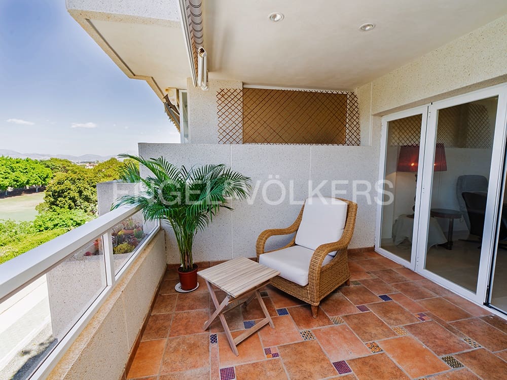 2 soveværelse Lejlighed til salg i Alicante by med swimmingpool garage - € 420.000 (Ref: 9854546)