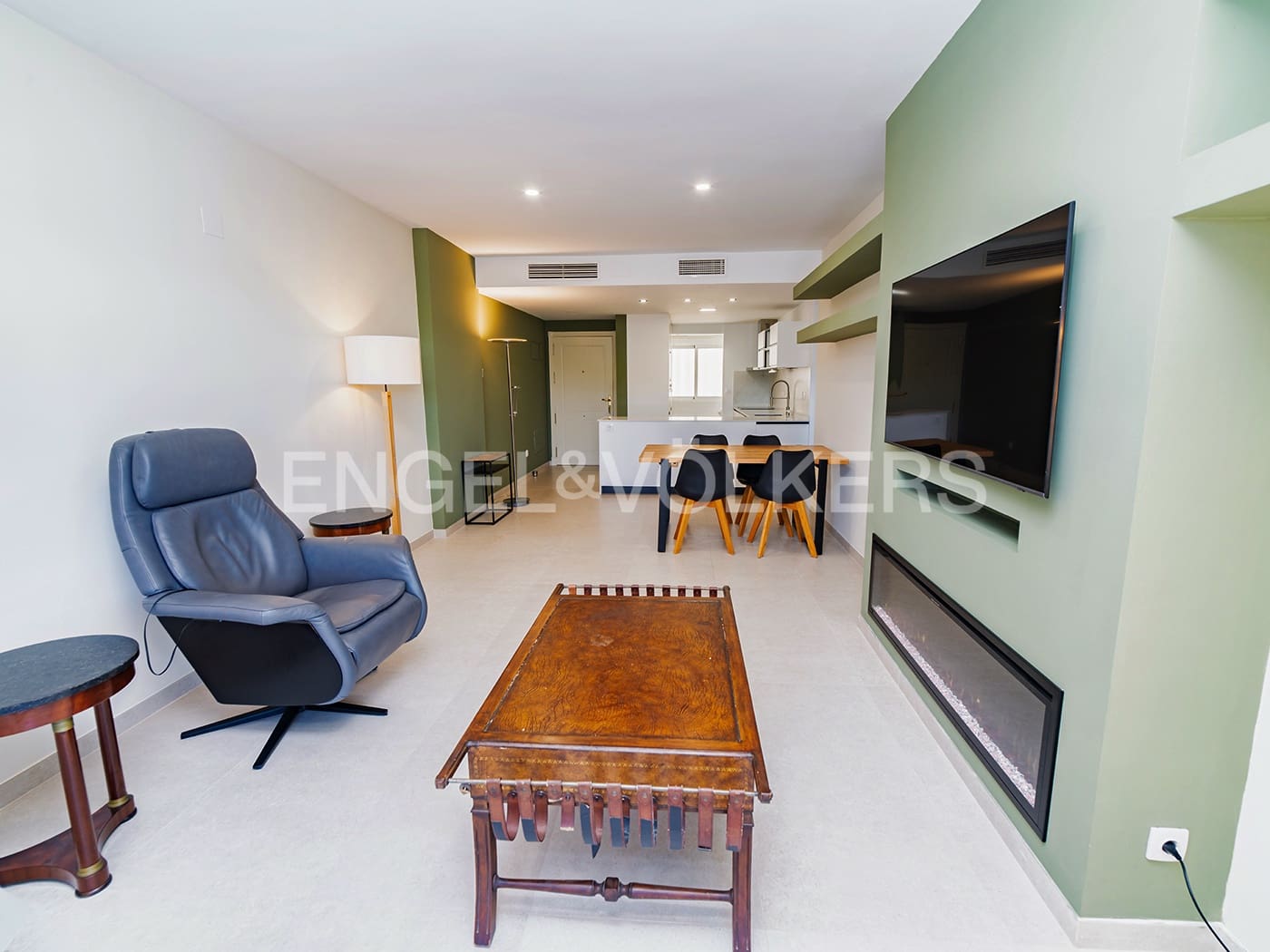 2 soveværelse Lejlighed til salg i Alicante by med swimmingpool garage - € 420.000 (Ref: 9854546)