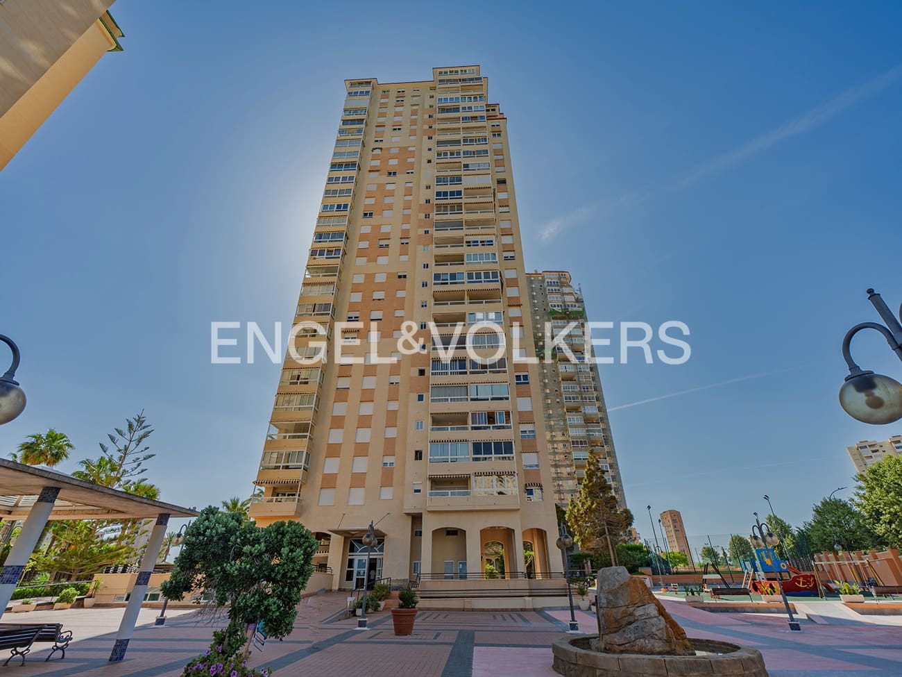 3 soverom Leilighet til salgs i Playa de Muchavista med svømmebasseng garasje - € 580 000 (Ref: 9858851)
