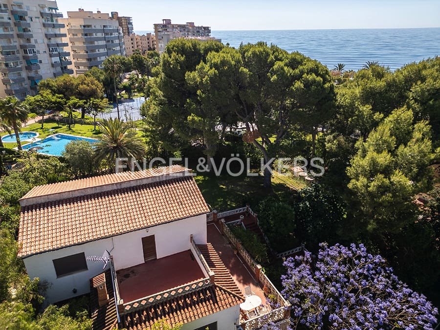 4 slaapkamer Huis te koop in Playa de Muchavista met garage - € 1.050.000 (Ref: 9858853)
