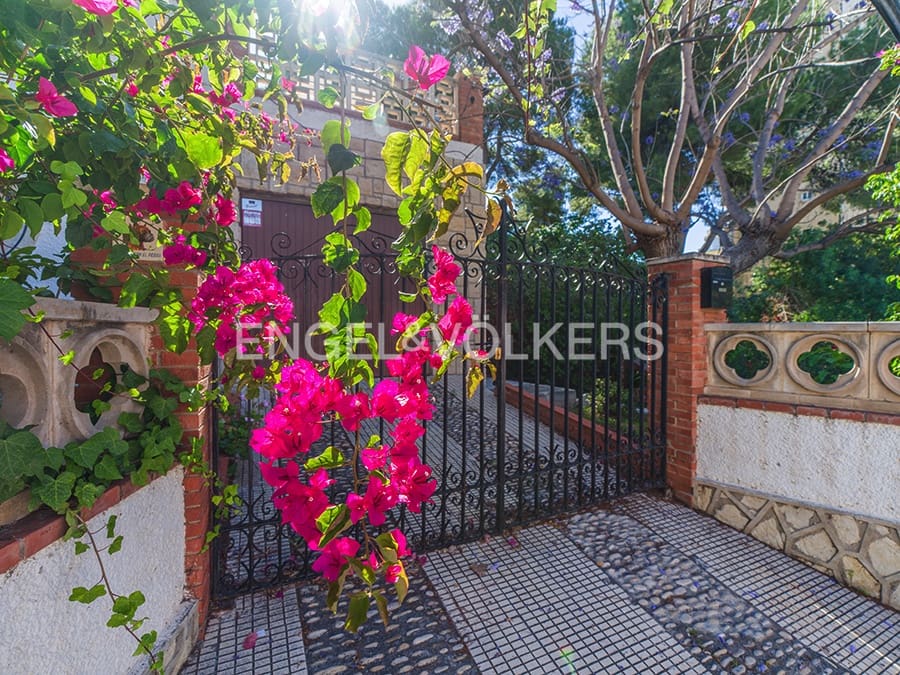4 slaapkamer Huis te koop in Playa de Muchavista met garage - € 1.050.000 (Ref: 9858853)