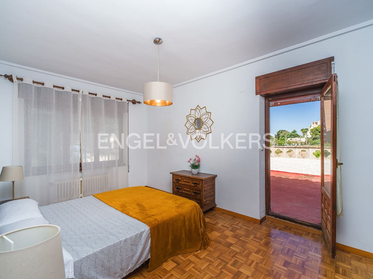 4 slaapkamer Huis te koop in Playa de Muchavista met garage - € 1.050.000 (Ref: 9858853)