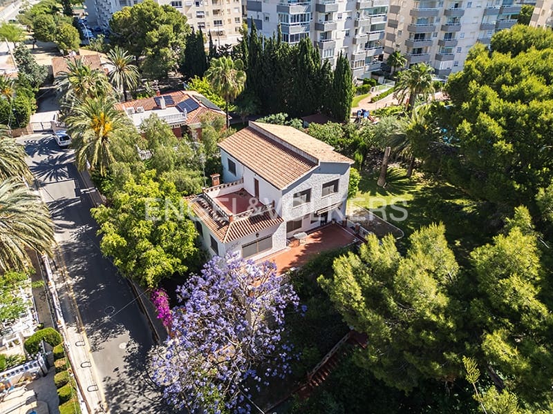 4 slaapkamer Huis te koop in Playa de Muchavista met garage - € 1.050.000 (Ref: 9858853)