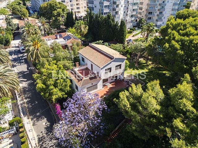 4 slaapkamer Huis te koop in Playa de Muchavista, El Campello met garage - € 1.050.000 (Ref: 9858853)