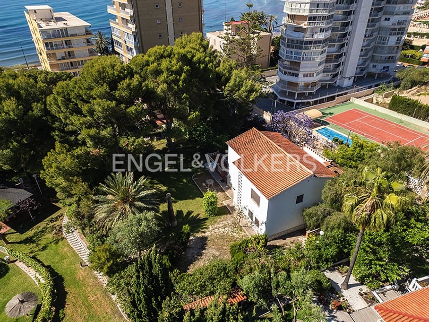 4 slaapkamer Huis te koop in Playa de Muchavista met garage - € 1.050.000 (Ref: 9858853)
