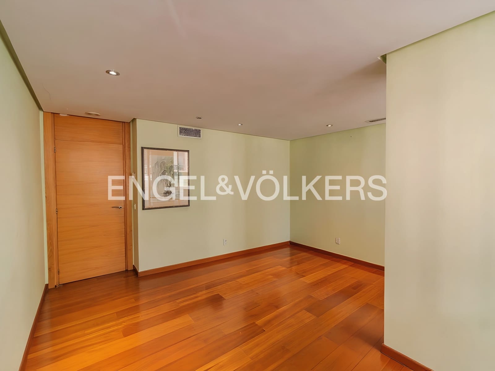 Appartement à vendre à Alicante ville avec garage - 485 000 € (Ref: 9875280)