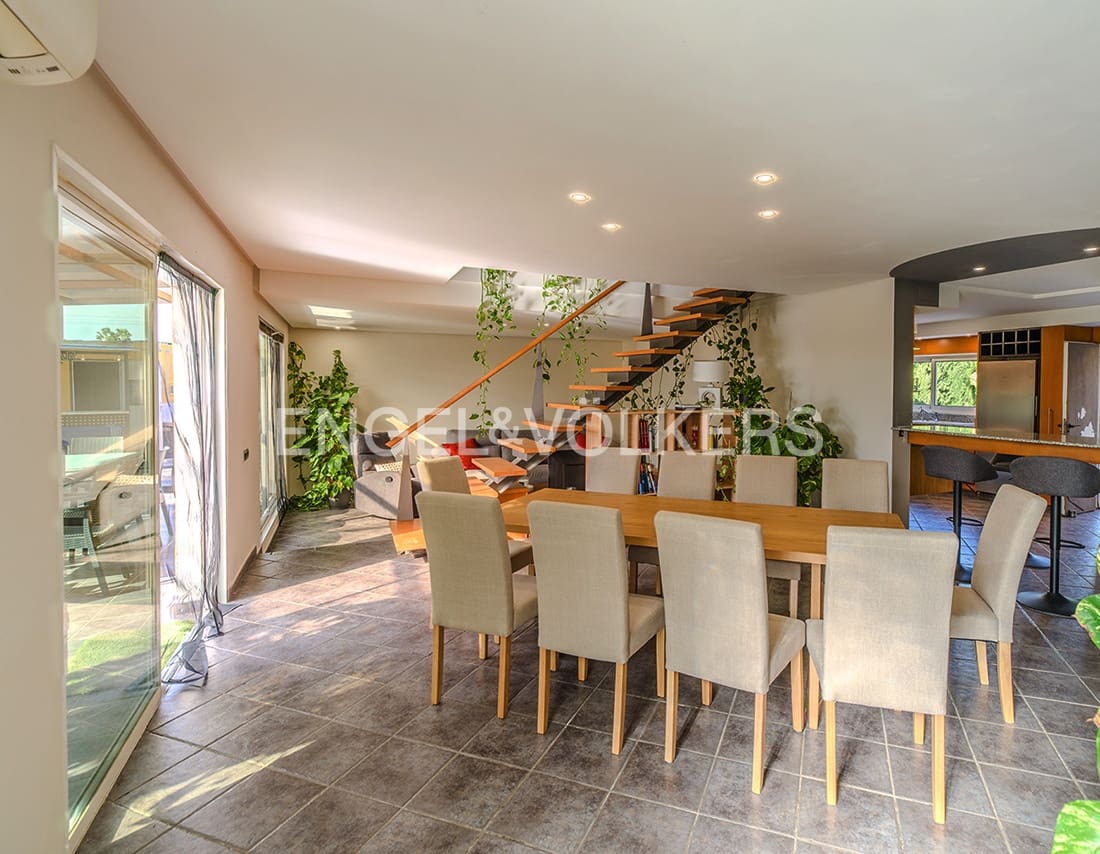 5 chambre Villa/Maison à vendre à Muchamiel / Mutxamel avec piscine - 699 000 € (Ref: 9877021)