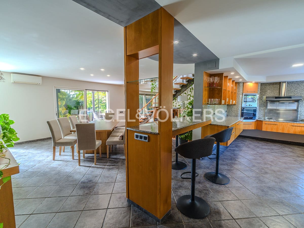 5 chambre Villa/Maison à vendre à Muchamiel / Mutxamel avec piscine - 699 000 € (Ref: 9877021)