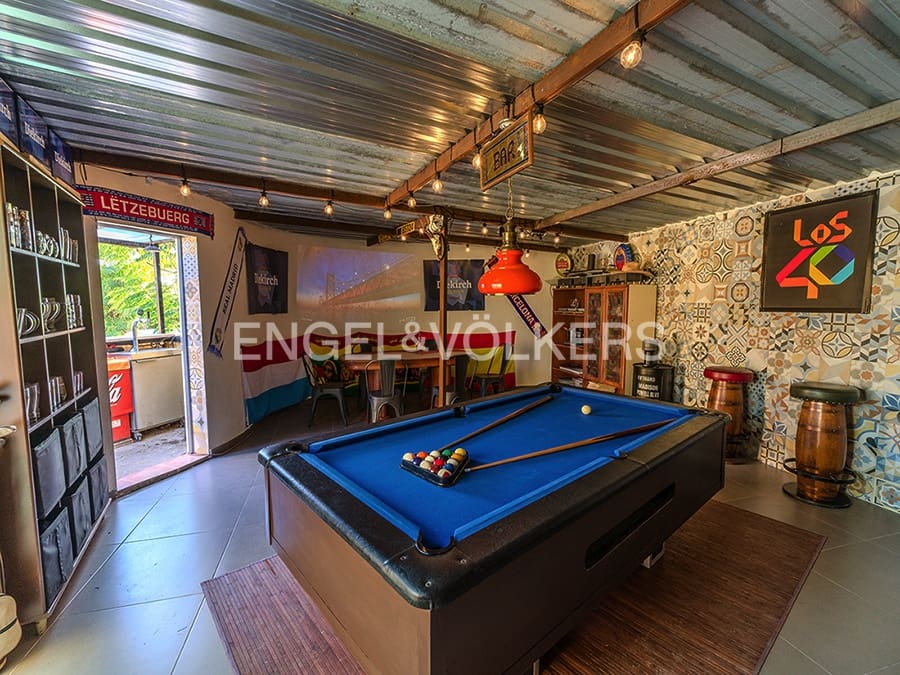 5 chambre Villa/Maison à vendre à Muchamiel / Mutxamel avec piscine - 699 000 € (Ref: 9877021)