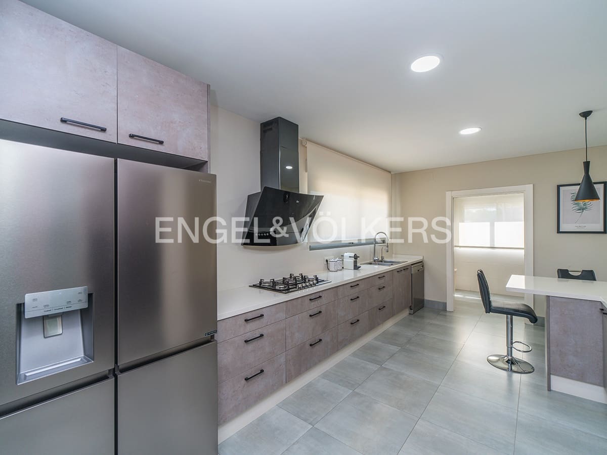 4 chambre Villa/Maison à vendre à Santa Pola avec piscine garage - 1 149 000 € (Ref: 9879621)