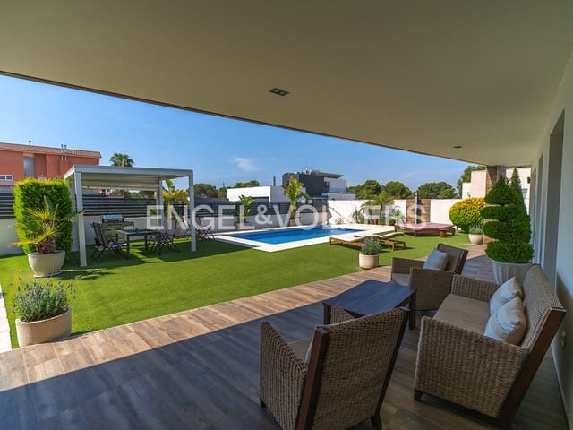 4 chambre Villa/Maison à vendre à Noroeste, Santa Pola avec piscine garage - 1 149 000 € (Ref: 9879621)